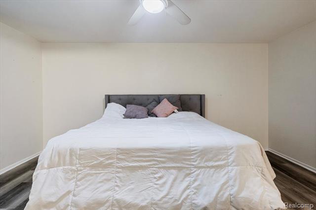 Builiding view fourteen for 9542 Overlook, Grand Blanc, MI. 48439