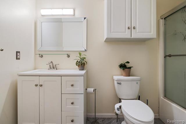 Builiding view twenty one for 9542 Overlook, Grand Blanc, MI. 48439