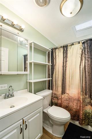 Builiding view sixteen for 1756 Skyview Drv, Brighton, MI. 48114