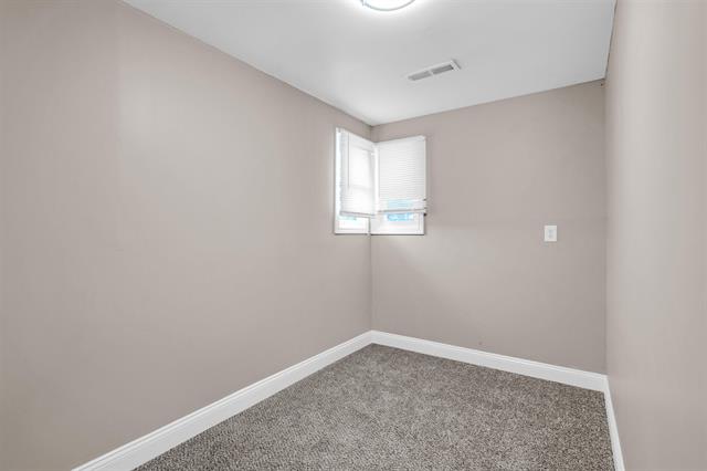 Builiding view seventeen for 1165 Elms, Flint, MI. 48532