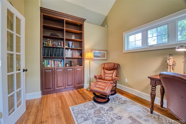 Builiding view twenty for 1310 Brauer, Oxford, MI. 48371