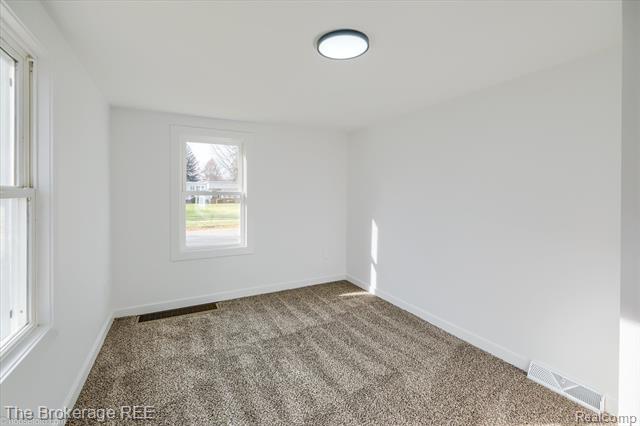 Builiding view thirty for 1684 Liberty, Lapeer, MI. 48446