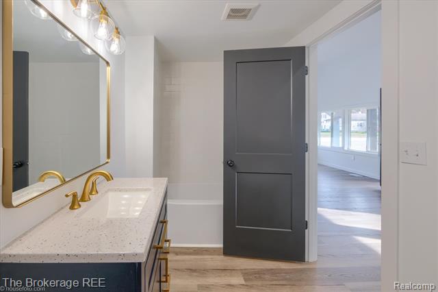 Builiding view twenty three for 1684 Liberty, Lapeer, MI. 48446