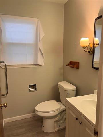 Builiding view eleven for 2910 Shawnee, Flint, MI. 48507