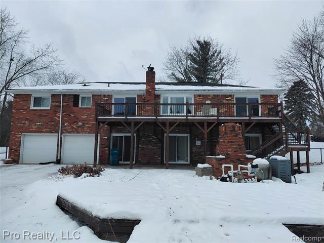 Builiding view five for 8445 Crestshire Dr, Ypsilanti, MI. 48197