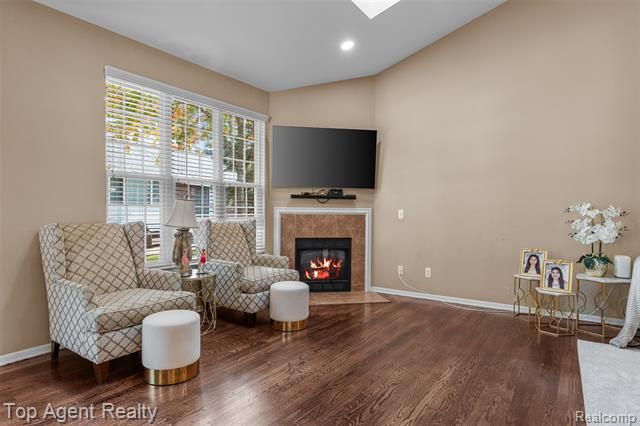 Builiding view five for 44258 Constellation, Sterling Heights, MI. 48314