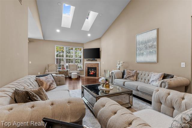 Builiding view four for 44258 Constellation, Sterling Heights, MI. 48314