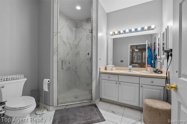 Builiding view sixteen for 44258 Constellation, Sterling Heights, MI. 48314