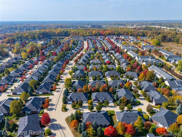 Builiding view thirty nine for 44258 Constellation, Sterling Heights, MI. 48314