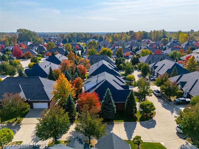 Builiding view thirty one for 44258 Constellation, Sterling Heights, MI. 48314