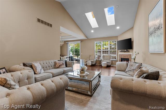 Builiding view three for 44258 Constellation, Sterling Heights, MI. 48314