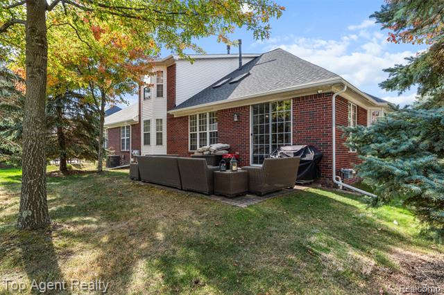 Builiding view twenty six for 44258 Constellation, Sterling Heights, MI. 48314