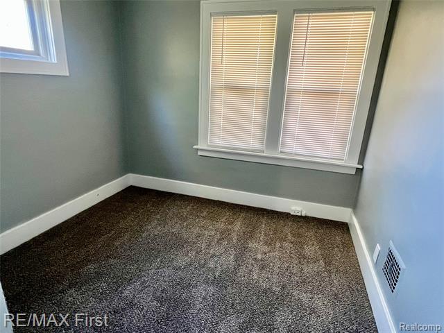 Builiding view fourteen for 16320 Masonic, Fraser, MI. 48026