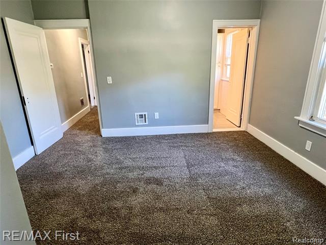 Builiding view thirteen for 16320 Masonic, Fraser, MI. 48026