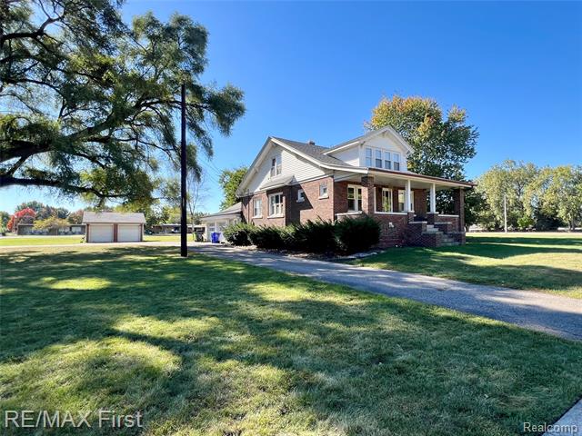 Builiding view twenty three for 16320 Masonic, Fraser, MI. 48026