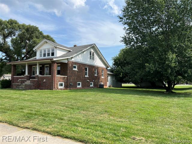 Builiding view twenty two for 16320 Masonic, Fraser, MI. 48026