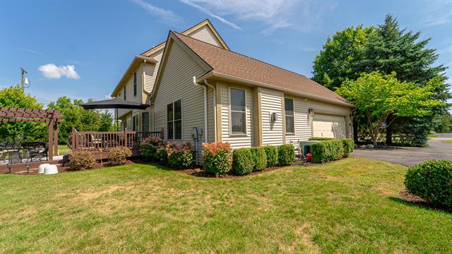 Builiding view nineteen for 6030 Vineyard, Ann Arbor, MI. 48108