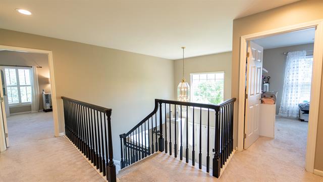 Builiding view ten for 6030 Vineyard, Ann Arbor, MI. 48108