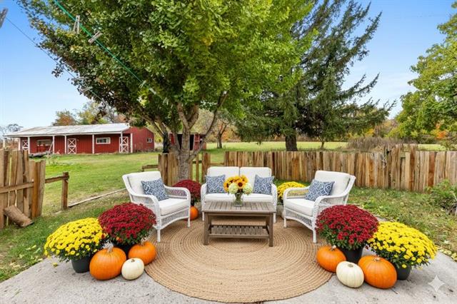 Builiding view twelve for 876 Briggs Rd, Quincy, MI. 49082