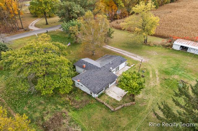 Builiding view twenty for 876 Briggs Rd, Quincy, MI. 49082