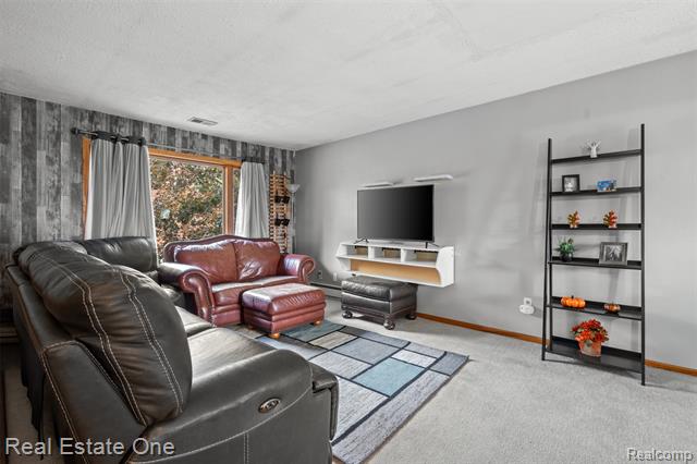 Builiding view eight for 5122 Elizabeth Lane, Almont, MI. 48003