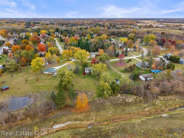 Builiding view forty two for 5122 Elizabeth Lane, Almont, MI. 48003