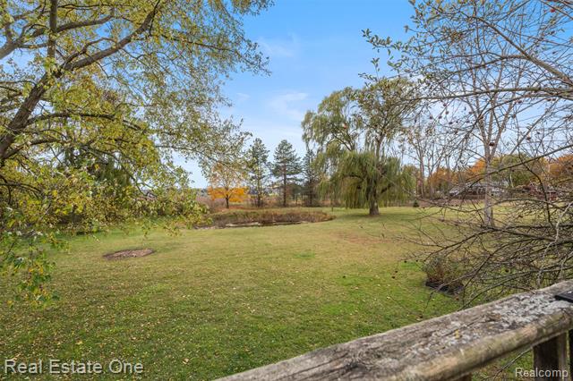 Builiding view twenty four for 5122 Elizabeth Lane, Almont, MI. 48003