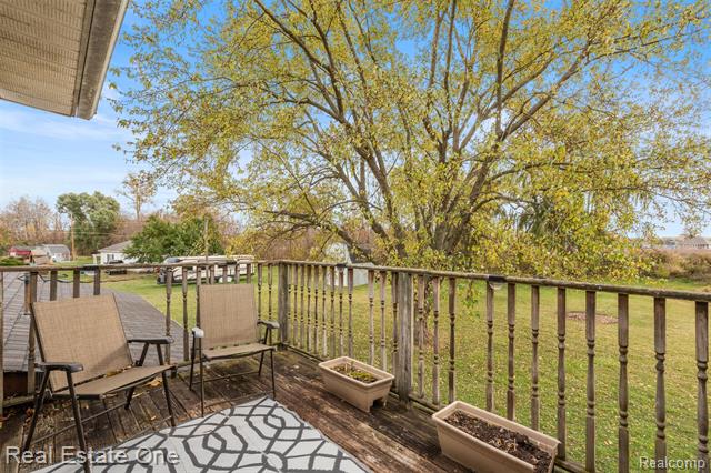 Builiding view twenty three for 5122 Elizabeth Lane, Almont, MI. 48003