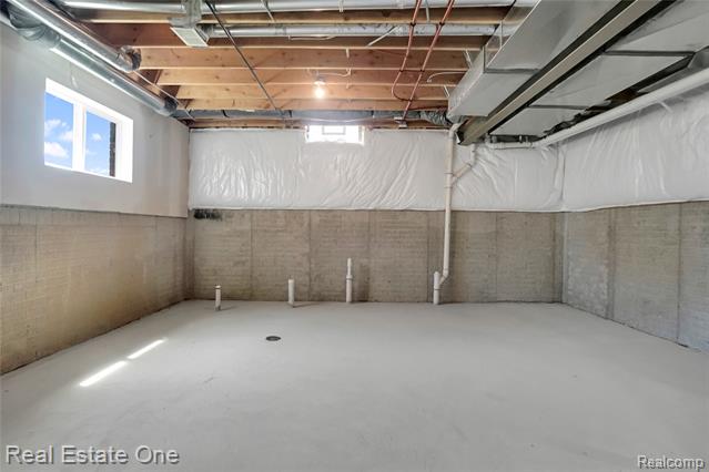 Builiding view fifty for 26608 Fountain View, New Baltimore, MI. 48051