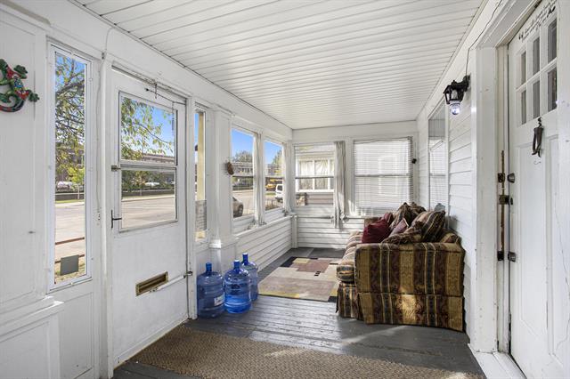 Builiding view four for 839 Lay, Kalamazoo, MI. 49001