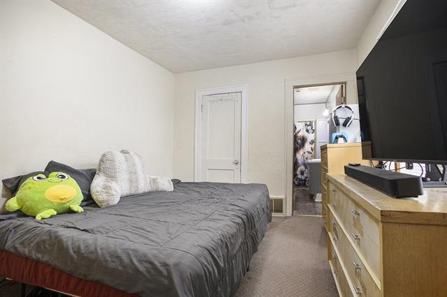 Builiding view fourteen for 839 Lay, Kalamazoo, MI. 49001