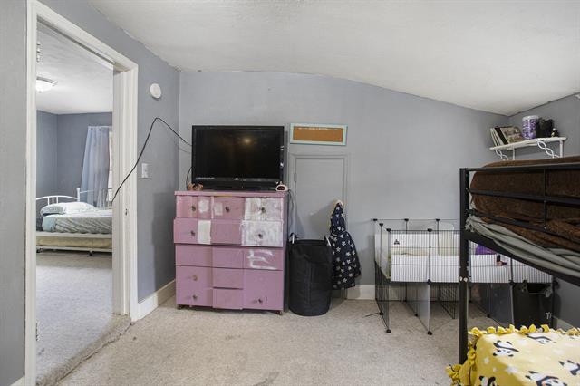 Builiding view nineteen for 839 Lay, Kalamazoo, MI. 49001