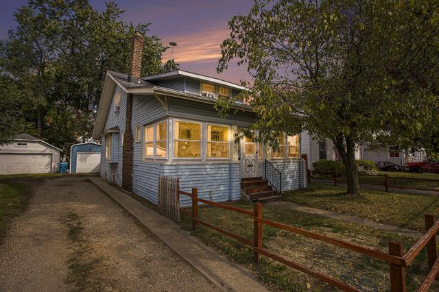 Builiding view one for 839 Lay, Kalamazoo, MI. 49001