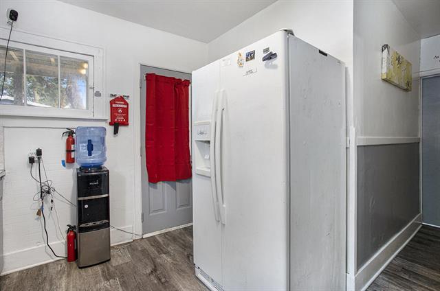 Builiding view thirteen for 839 Lay, Kalamazoo, MI. 49001