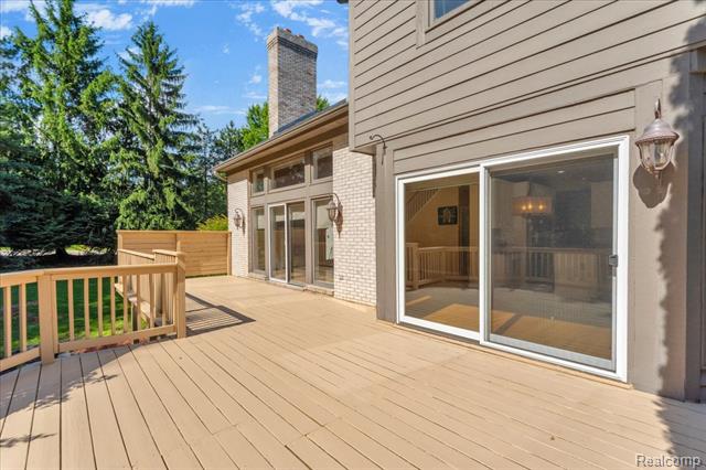 Builiding view six for 1781 Westridge, Rochester, MI. 48306