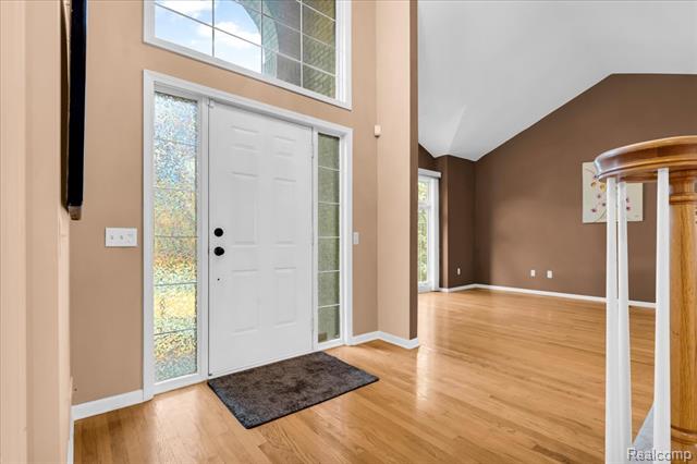 Builiding view thirteen for 1781 Westridge, Rochester, MI. 48306