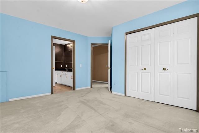 Builiding view thirty eight for 1781 Westridge, Rochester, MI. 48306
