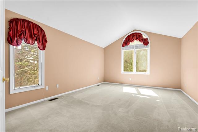 Builiding view twenty eight for 1781 Westridge, Rochester, MI. 48306