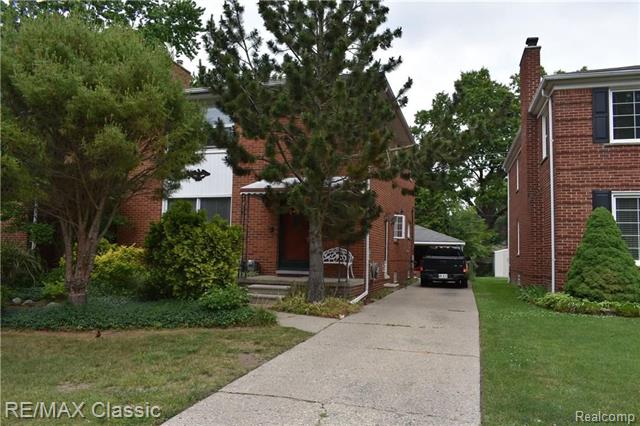 front view for 320 Catalpa Dr, Royal Oak, Mi. 48067