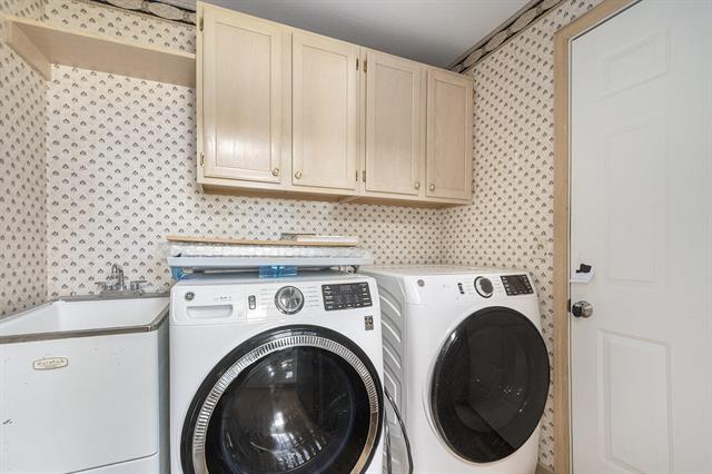 Builiding view eleven for 28850 Fairlane, Dowagiac, MI. 49047