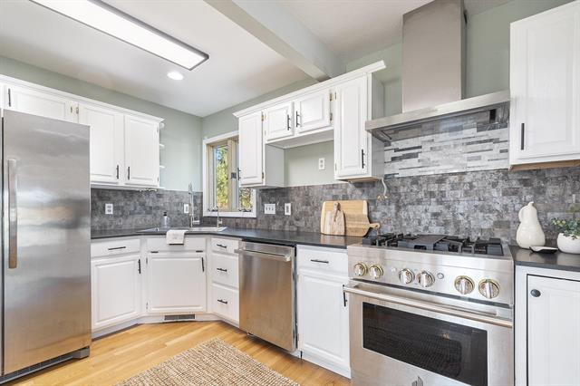 Builiding view nine for 28850 Fairlane, Dowagiac, MI. 49047