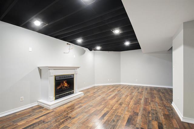 Builiding view twenty one for 28850 Fairlane, Dowagiac, MI. 49047