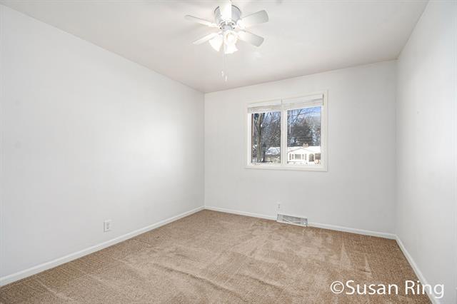 Builiding view sixteen for 1238 Pickett, Grand Rapids, MI. 49508