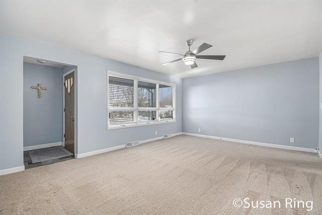 Builiding view two for 1238 Pickett, Grand Rapids, MI. 49508