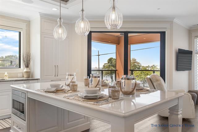 Builiding view eight for 218 Harbor, Grand Haven, MI. 49417