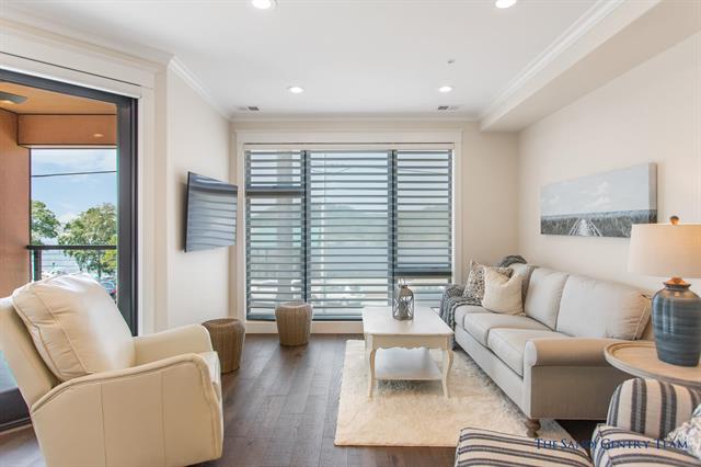 Builiding view seventeen for 218 Harbor, Grand Haven, MI. 49417