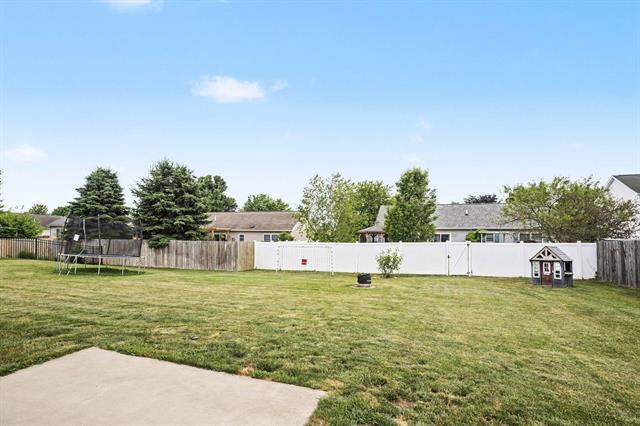 Builiding view thirty for 1130 Trillium, Vicksburg, MI. 49097