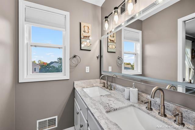 Builiding view thirty four for 3668 Running Brook, Grand Rapids, MI. 49512