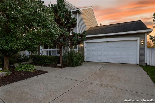 Builiding view three for 3668 Running Brook, Grand Rapids, MI. 49512