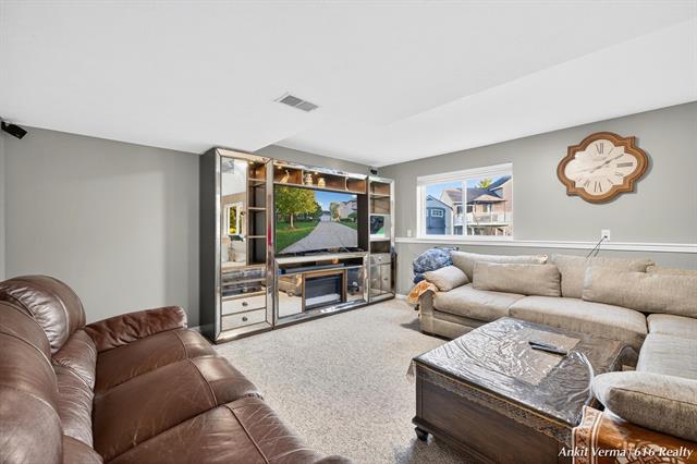 Builiding view twenty one for 3668 Running Brook, Grand Rapids, MI. 49512